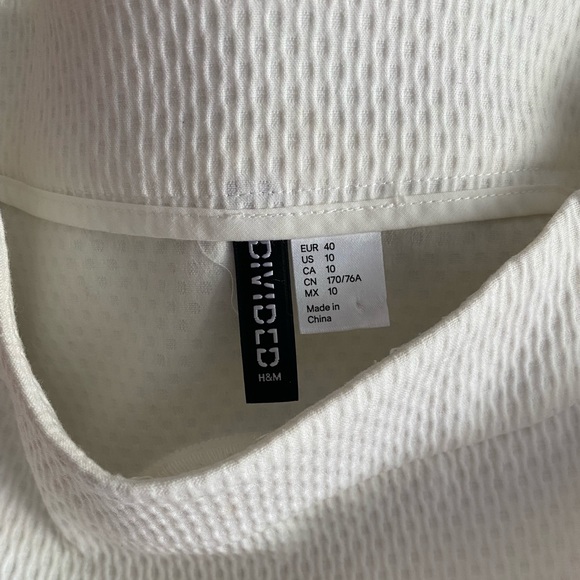 H&M DIVIDED white skirt - Picture 2 of 4